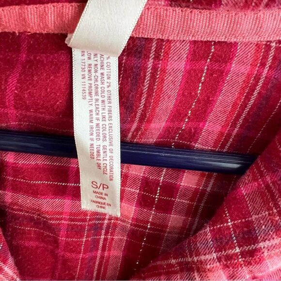 Gilligan o’Malley sleepwear top adult small, Buffalo plaid button up - Picture 4 of 5